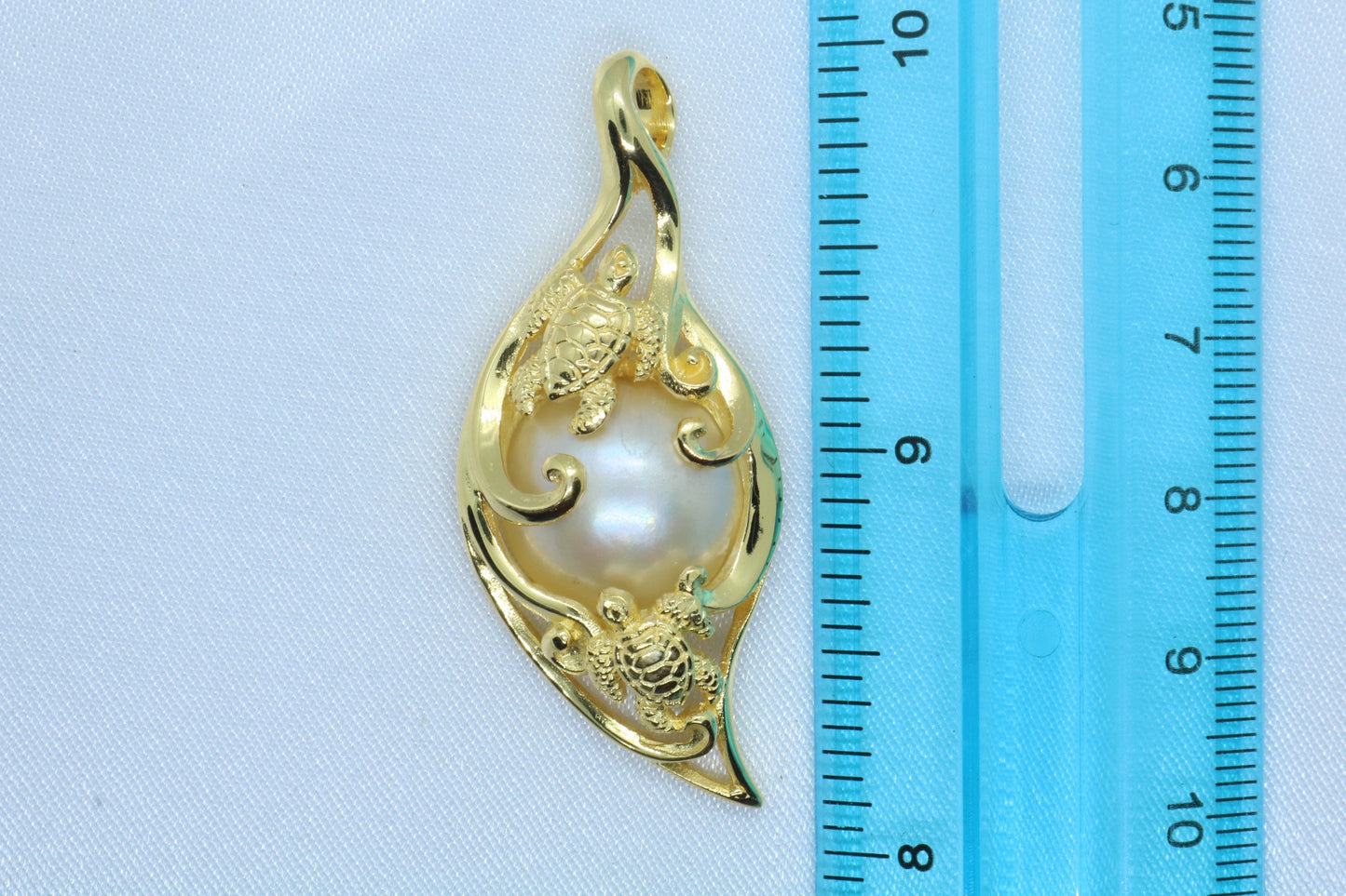 Turtles Hawaiian Honu 18k Gold Vermeil Mabe White Pearl Necklace Pendant